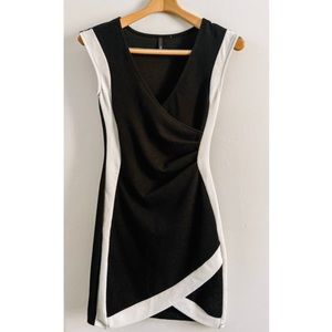 Oboe Black Dress